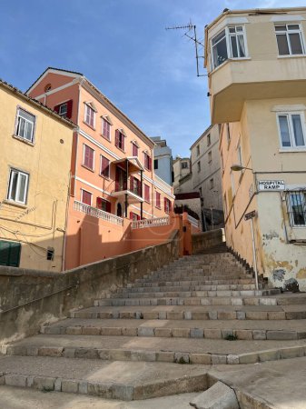 Foto de Escaleras En las calles de Gibraltar Europa - Imagen libre de derechos