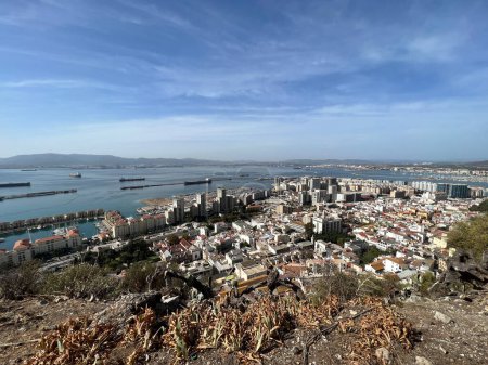 Blick von der Devils Gap Battery auf das Gibraltar Nature Reserve in Gibraltar Europa