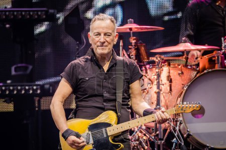 Téléchargez les photos : 25 mai 2023. Johan Cruijf ArenA Amsterdam, Pays-Bas. Concert de Bruce Springsteen the E Street Band. - en image libre de droit