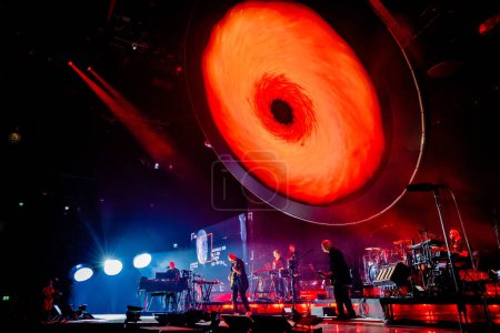 Téléchargez les photos : 6 juin 2023. Ziggo Dome Amsterdam, Pays-Bas. Concert de Peter Gabriel - en image libre de droit