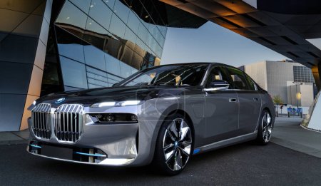 Foto de All-electric version of the i7 appears for the first time in BMW's flagship range - Imagen libre de derechos