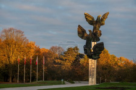 Téléchargez les photos : Monument aux Actes des Polonais. Szczecin, Pologne - en image libre de droit