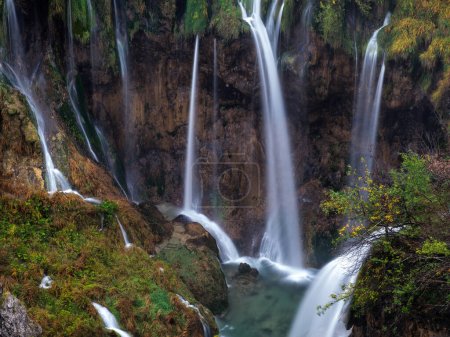 Téléchargez les photos : Plitvice lacs parc national, croatie - en image libre de droit