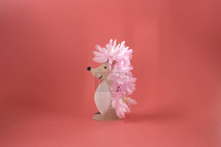 diy art craft for kids, paper hedgehog with flowers toy, pink background