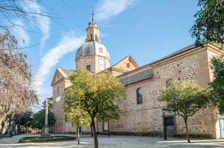 Foto de Basílica de Nuestra Señora del Prado en Talavera de la Reina, provincia de Toledo, Castilla La Mancha, centro de España - Imagen libre de derechos