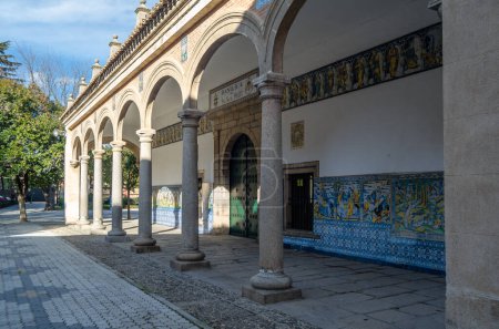 Foto de Detalle arquitectónico de la basílica Nuestra Señora del Prado en Talavera de la Reina, provincia de Toledo, Castilla La Mancha, centro de España - Imagen libre de derechos