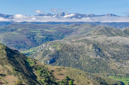 Mountain landscape in the Sierra de Cantabria (Cantabria mountain range), northern Spain