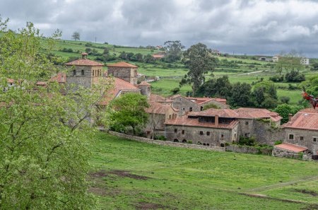 Vista de la ciudad medieval de Santillana del Mar, Cantabria, norte de España