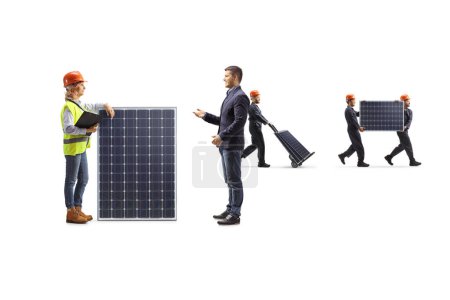 Foto de Hombre discutiendo un panel solar con una ingeniera aislada sobre fondo blanco - Imagen libre de derechos