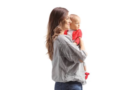 Foto de Madre sosteniendo a un bebé aislado sobre fondo blanco - Imagen libre de derechos
