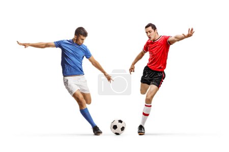 Foto de Jugadores de fútbol de diferentes equipos corriendo hacia una pelota aislada sobre fondo blanco - Imagen libre de derechos