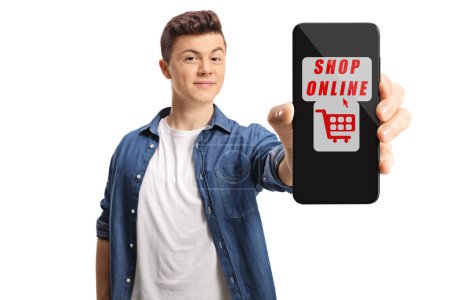 Foto de Compras en línea, tipo sosteniendo un teléfono inteligente aislado sobre fondo blanco - Imagen libre de derechos