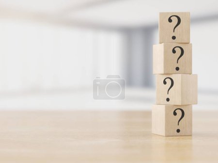 Téléchargez les photos : Cubes en bois avec des points d'interrogation. FAQ concept. Rendu 3d - en image libre de droit