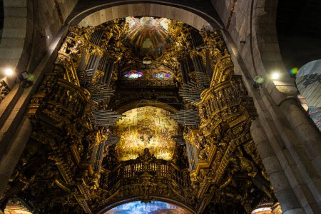 Téléchargez les photos : Orgue tubulaire à l'intérieur de la cathédrale de Braga dans la vieille ville de Braga, Portugal - en image libre de droit