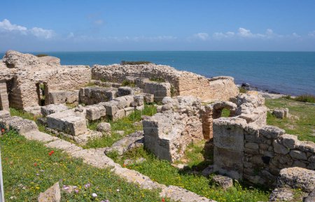 Ruinen von Tharros, einer antiken phönizischen Stadt auf der Halbinsel Sinis in Cabras in Mittelsardinien