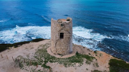 Spanischer Turm in Sardinien - Sa Turre Sa Mora in der Gegend von Putzu Idu