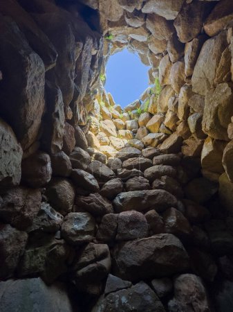Sitio arqueológico de Nuraghe La Prisgiona - arzachena - Norte de Cerdeña
