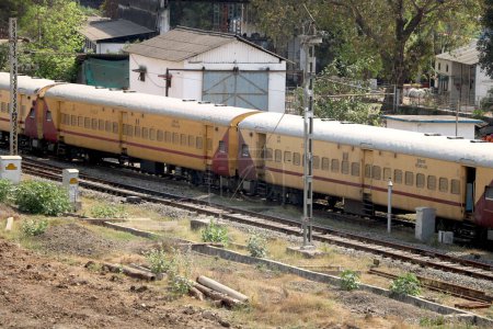 Foto de Areal view of India railway train coaches - Imagen libre de derechos