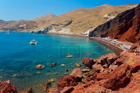 Téléchargez les photos : Famous Red Beach, Santorini Island, Greece - en image libre de droit