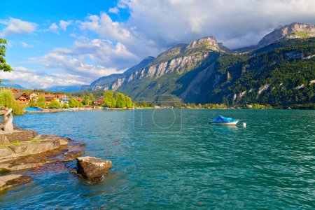 Brienz Village, Lago Brienz, Alpes suizos, Suiza