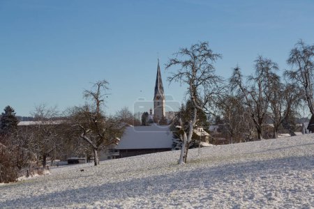 Téléchargez les photos : Reinach Village en hiver, Suisse - en image libre de droit