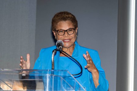 Photo for Mayor of Los Angeles Karen Bass  attends  42nd Annual Charity and Scholarship Benefit at  City Club in California Plaza, Los Angeles, CA October  22, 2023 - Royalty Free Image