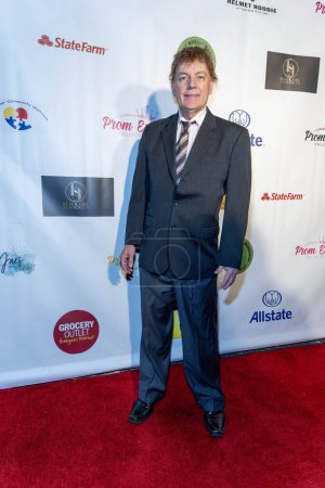 Foto de Ken Letourneau (Celebrity Tax Master) asiste a Prom Expo Unlimited Fundraising Mixer en Private Residence, Los Ángeles, Diciembre 2, 2023 - Imagen libre de derechos