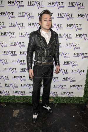 Téléchargez les photos : Acteur Jared Masters assiste à J. Michael Arnoldi Birthday Bash and Toy Drive featuring Performance of G Tom Mac at Heart WeHo Night club in West Hollywood, Los Angeles, CA December 9, 2023 - en image libre de droit