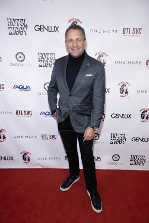 Foto de El actor John Campbell-Mac asiste a Christine Peake 's Comedy Show for "Breast Cancer Bandit" en Hotel Ziggy, Los Angeles, CA, Febrero 5, 2024 - Imagen libre de derechos