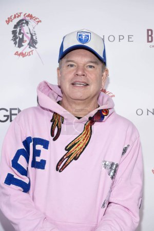 Foto de El productor discográfico inglés / DJ Paul Oakenfold asiste a Christine Peake 's Comedy Show for "Breast Cancer Bandit" en Hotel Ziggy, Los Angeles, CA, Febrero 5, 2024 - Imagen libre de derechos