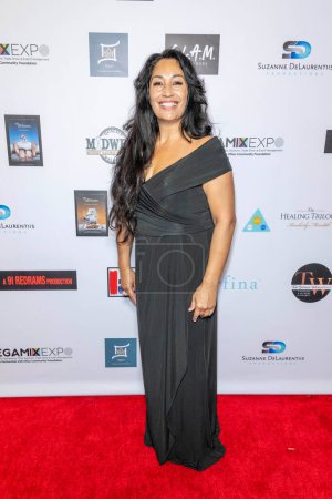 Photo for Business Coach Grace Hao attends The 2024 Annual Suzanne Delaurentiis Gala, Luncheon And Gifting Suite honoring our veterans and Celebrating The 96th Oscars at Luxe Sunset Blvd Hotel, Los Angeles, CA, March 10, 2024 - Royalty Free Image