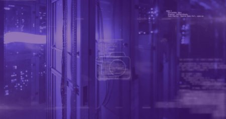 Foto de Imagen de código QR púrpura brillante con elementos de neón y procesamiento de datos sobre fondo púrpura. Concepto global de tecnología de datos de seguridad en línea imagen generada digitalmente. - Imagen libre de derechos