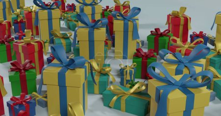 Téléchargez les photos : Image de cadeaux de Noël multicolores avec des rubans sur fond gris. Noel, fête, tradition et concept de célébration. - en image libre de droit