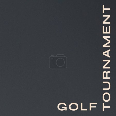Téléchargez les photos : Image carrée du tournoi de golf sur fond gris avec espace de copie. Golf, sport, compétition, rivalité et concept de loisirs. - en image libre de droit
