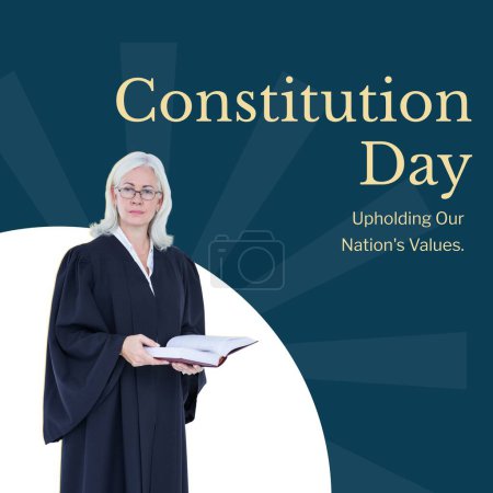 Téléchargez les photos : Jour de la Constitution, texte des valeurs de notre nation et avocate caucasienne senior sur fond bleu. Journée de la Constitution américaine, égalité, droits et libertés célébration image générée numériquement. - en image libre de droit