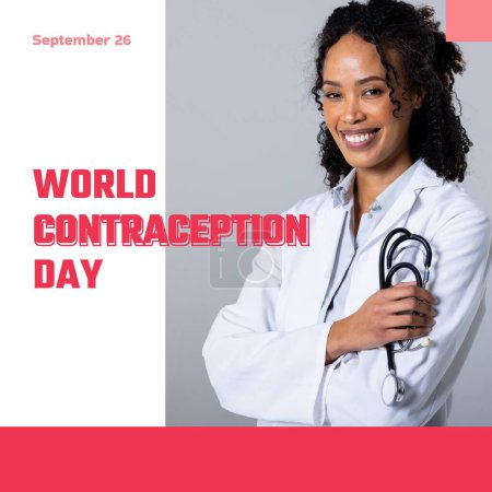Téléchargez les photos : Journée mondiale de la contraception texte et date en rouge sur sourire médecin femme biraciale. Campagne mondiale de sensibilisation et de promotion à la contraception image générée numériquement. - en image libre de droit
