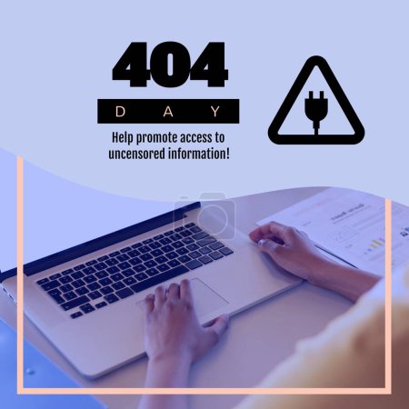 Foto de Composición de texto de 404 días sobre manos de una mujer afroamericana usando un portátil. 404 día y concepto de censura imagen generada digitalmente. - Imagen libre de derechos