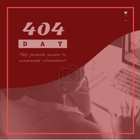 Foto de Composición del texto de 404 días sobre la mujer afroamericana usando el ordenador portátil. 404 día y concepto de censura imagen generada digitalmente. - Imagen libre de derechos