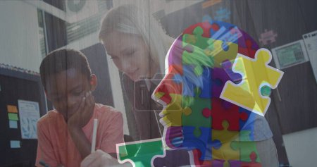 Téléchargez les photos : Image de pièces de puzzle sur divers écoliers et enseignants. mois de sensibilisation à l'autisme et concept de célébration image générée numériquement. - en image libre de droit
