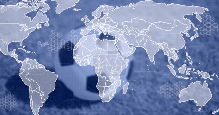 Foto de Imagen del mapa del mundo azul sobre la pelota de fútbol. Copa Mundial de fútbol concepto de imagen compuesta digital. - Imagen libre de derechos