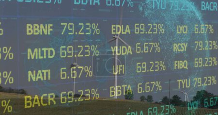 Foto de Esta imagen muestra un mercado de valores azul y amarillo datos de balanceo y procesamiento sobre un globo azul girando. - Imagen libre de derechos
