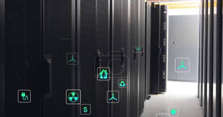 Image von Öko-Symbolen und Datenverarbeitung über Computer-Server. Globales Geschäft, Verbindungen, Rechen- und Datenverarbeitungskonzept digital generiertes Bild. 