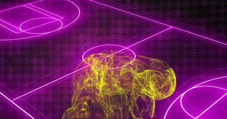 Foto de Imagen de onda digital amarilla sobre diseño de campo de fútbol púrpura neón sobre fondo negro. Concepto de deportes y tecnología - Imagen libre de derechos