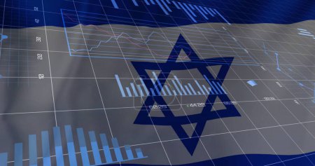 Téléchargez les photos : Image du traitement des données financières sur le drapeau d'Israël. Concept de finance, d'entreprise et de traitement des données image générée numériquement. - en image libre de droit