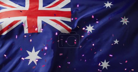 Foto de Imagen de confeti sobre bandera de australia. Patriotismo global, celebración, deporte e interfaz digital concepto de imagen generada digitalmente. - Imagen libre de derechos