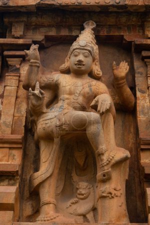 Foto de Dwarapalakas at shiva temple on the Brihadeeswara Temple, Thanjavur big temple, Tamil Nadu, India. - Imagen libre de derechos