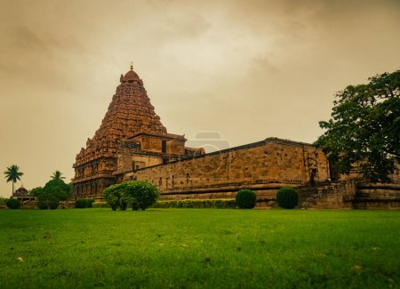 Téléchargez les photos : Temples hindous Images stock : Temple Gangaikonda Cholapuram, Jayankondam, district d'Ariyalur, Tamil Nadu, Inde. Charge Temple Shiva. - en image libre de droit