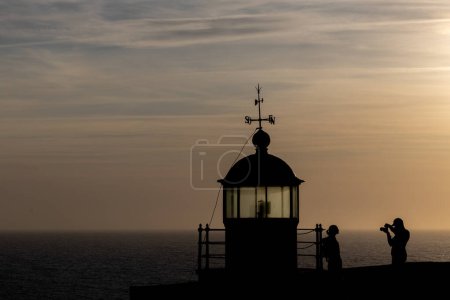 Le célèbre phare rouge de Nazar, l'endroit plus à l'ouest de l'Europe (Portugal)