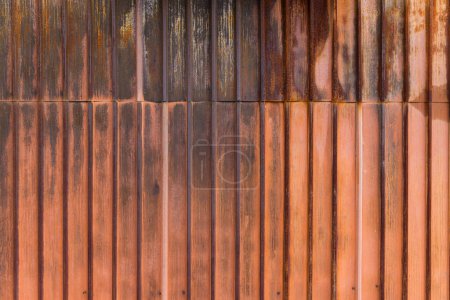 Foto de Imagen de una pared de hierro corrugado oxidado para texturas de fondo - Imagen libre de derechos
