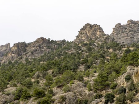 Foto de Paisaje geográfico de montañas con alto contenido mineral - Imagen libre de derechos